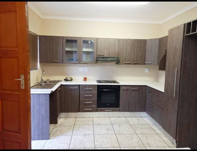 3 BEDROOM APARTMENT RENTED IN MALABAR